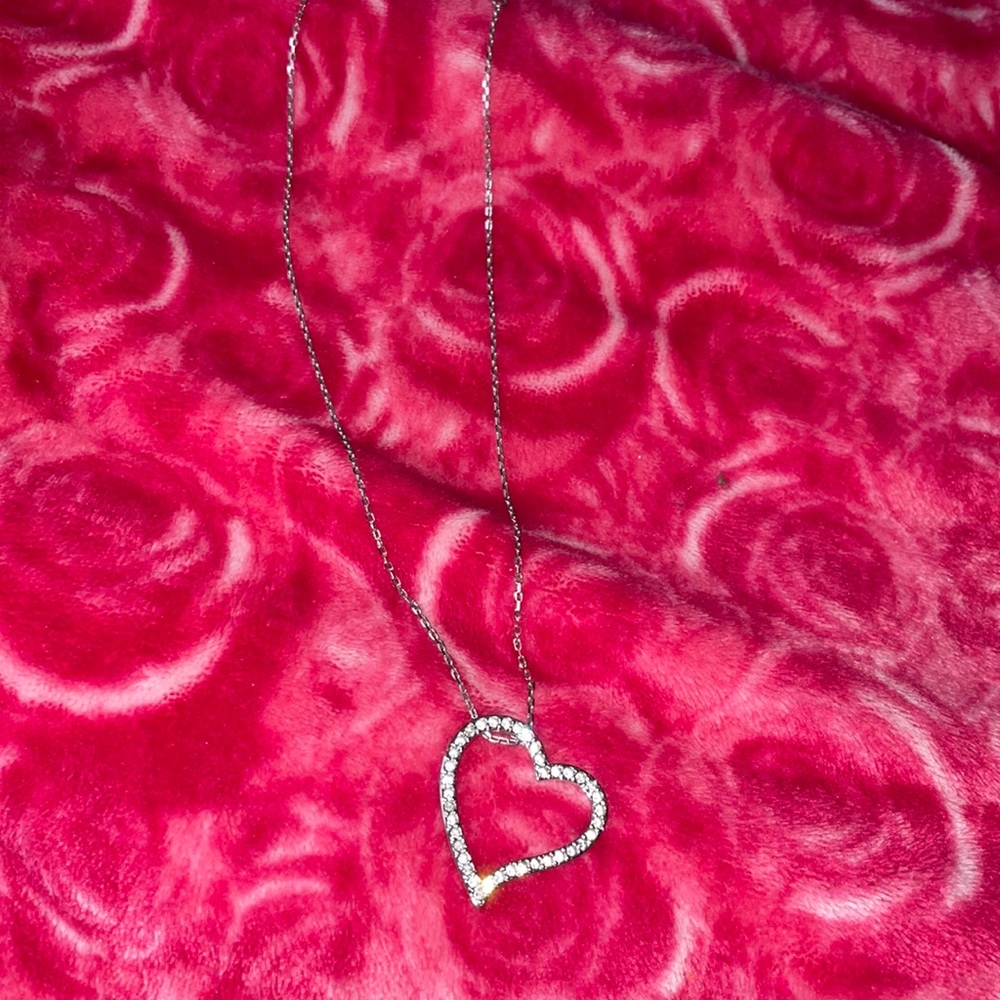Swarovski heart necklace